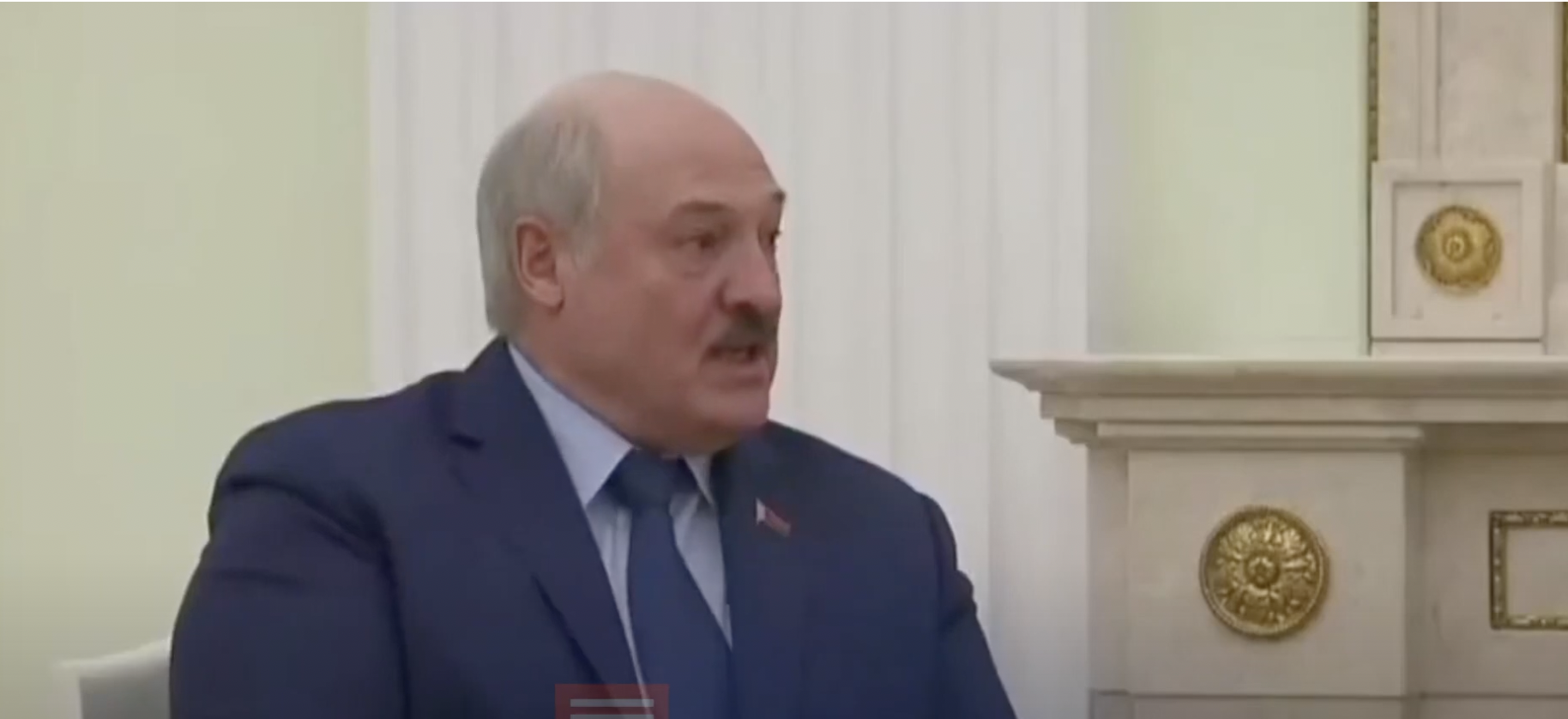Лукашенко заявив, що Україна хотіла напасти на Білорусь – покаже Путіну “якісь карти” (ВІДЕО)