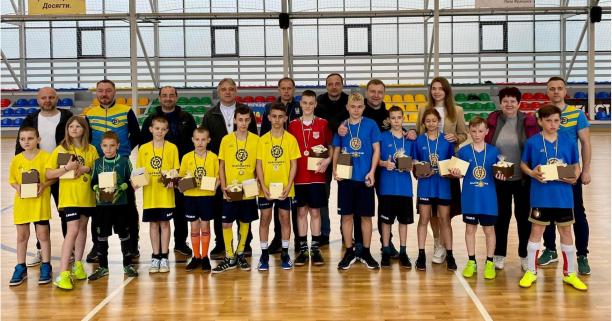 «Разом сильніші»: для дітей Донеччини та Луганщини організували футбольний турнір (ВІДЕО)