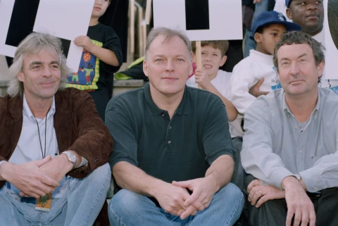 Pink Floyd випустив пісню на підтримку України (відео)