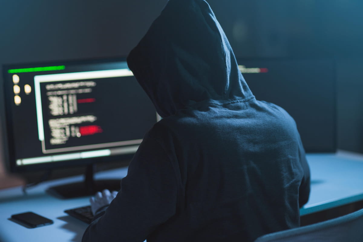 Ворожі хакери для кібератак використовують “гарячу” воєнну тематику