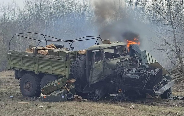 Втрати ворога: за добу знищено близько 300 рашистських солдатів