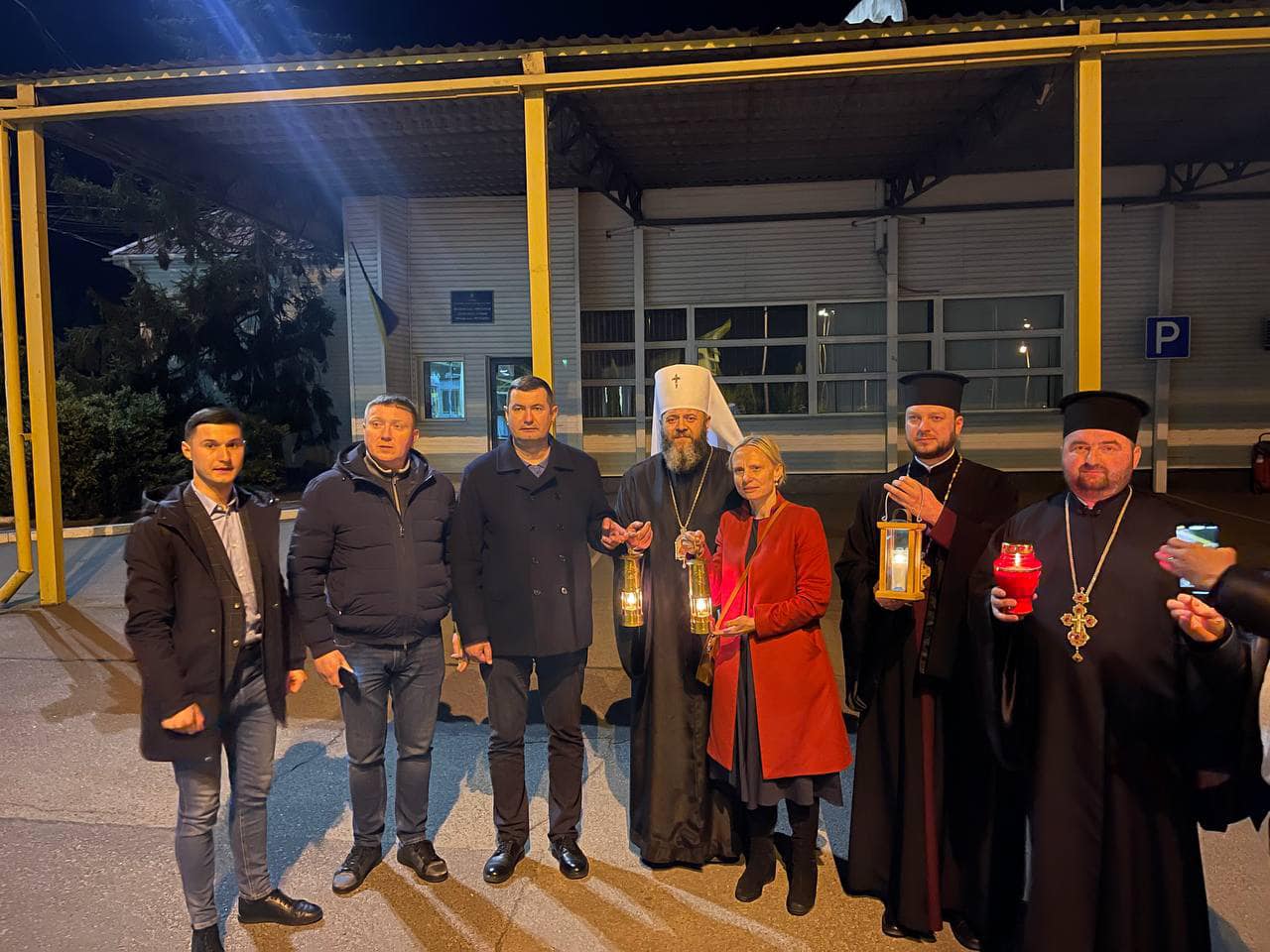 Благодатний вогонь вже у Львові: перелік храмів