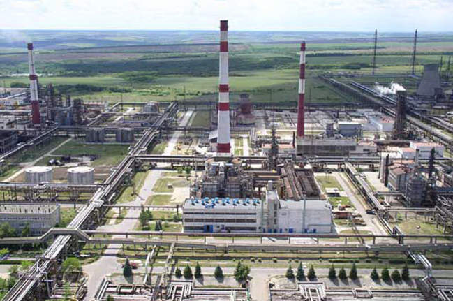 росіяни зруйнували Кременчуцький нафтопереробний завод