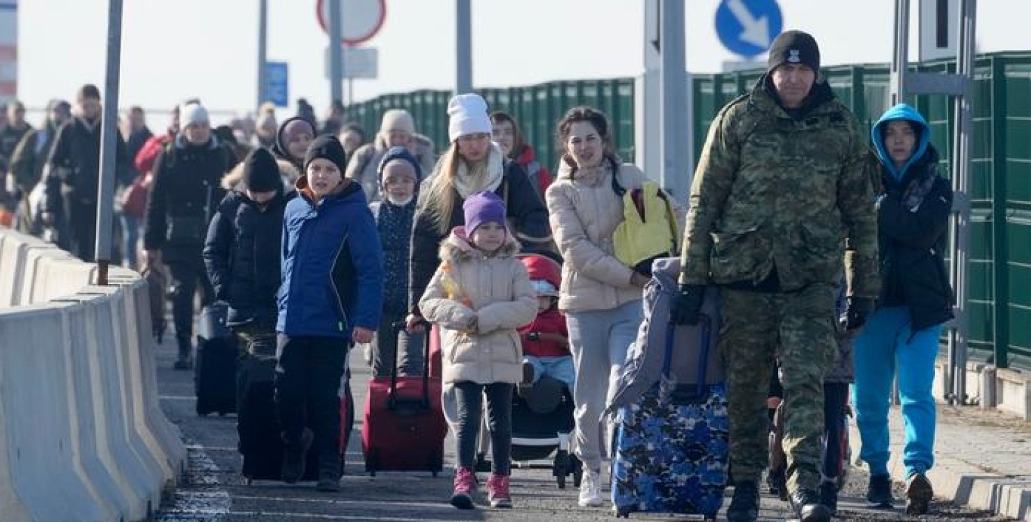 Учора в Україну повернулось більше людей, ніж виїхало, – Козицький