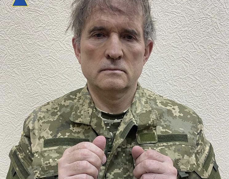 В СБУ розповіли деталі про затримання Віктора Медведчука
