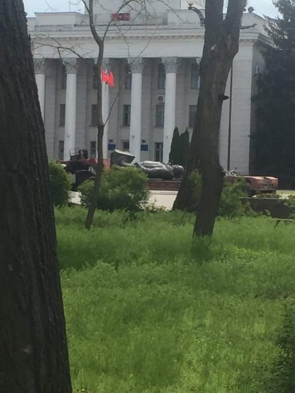 У Новій Каховці окупанти встановили пам’ятник Леніну