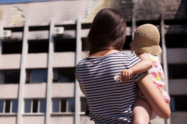 Як благодійний фонд “Я не один” допомагає переселенцям асимілюватись на нових місцях