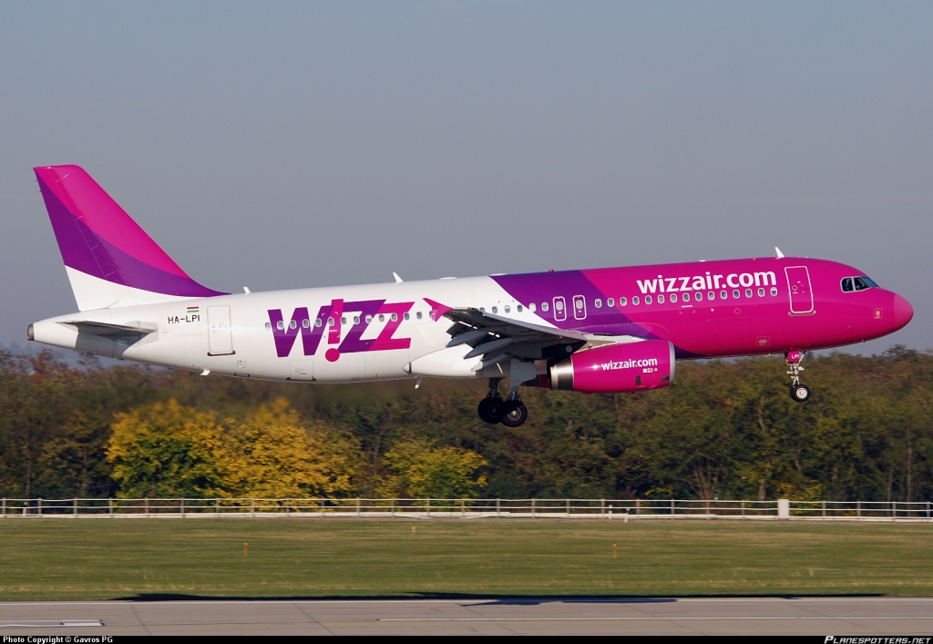 Компанія Wizz Air не літатиме в росію щонайменше до 30 жовтня