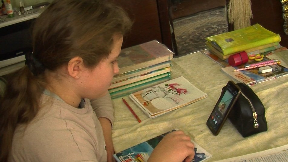 Як оцінюватимуть знання учнів, які за кордоном: пояснення служби якості освіти