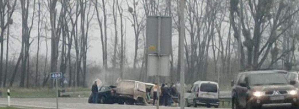 На Львівщині сталась важка ДТП: троє людей загинуло
