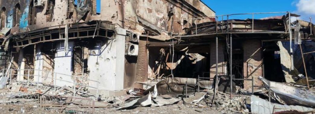 На Харківщині під завалами знищеного окупантами будинку знайшли 44 тіла