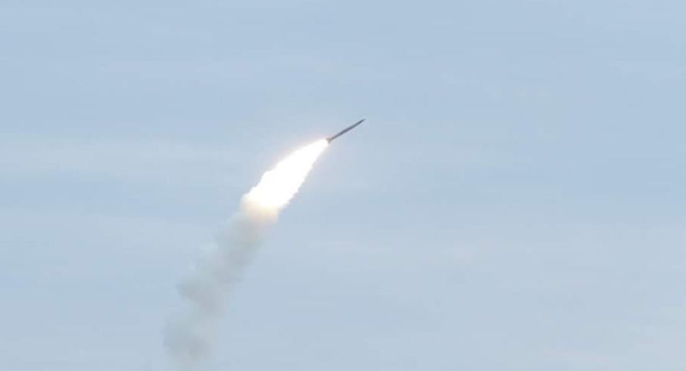По центру Дніпра прилетіли ворожі ракети