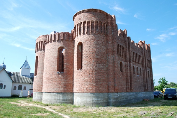 У Раві-Руській заборонили діяльність московського патріархату