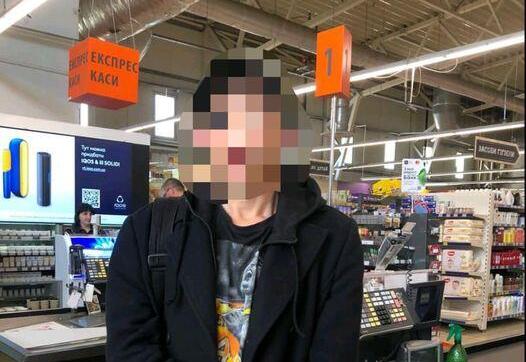 У Львові поліція затримала серійного крадія: чоловік встиг обікрасти 7 магазинів