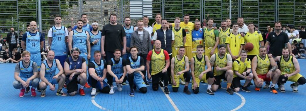 У Львові на благодійному турнірі з баскетболу зібрали близько 100 тисяч гривень на потреби армії