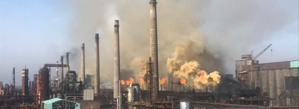 Рашисти вдарили по заводу в Авдіївці: щонайменше 10 загиблих