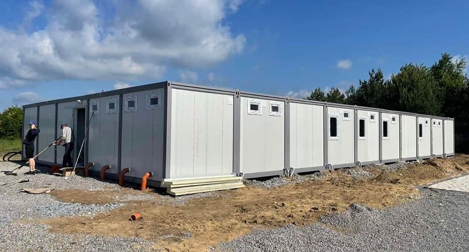 У модульному містечку на Яворівщині зможе оселитись півсотні жінок з дітьми