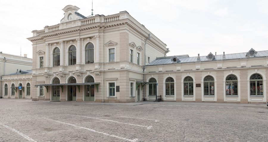 Добиратись з Польщі до Львова стане зручшніше: потяг з Перемишля змінює графік