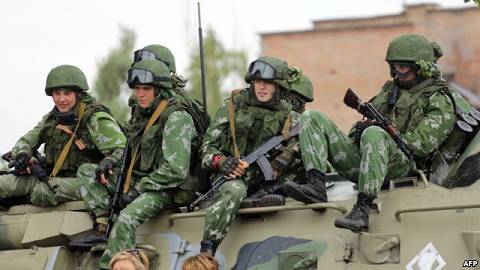 Російські контрактники чекають кінця травня: зможуть законно втекти з України