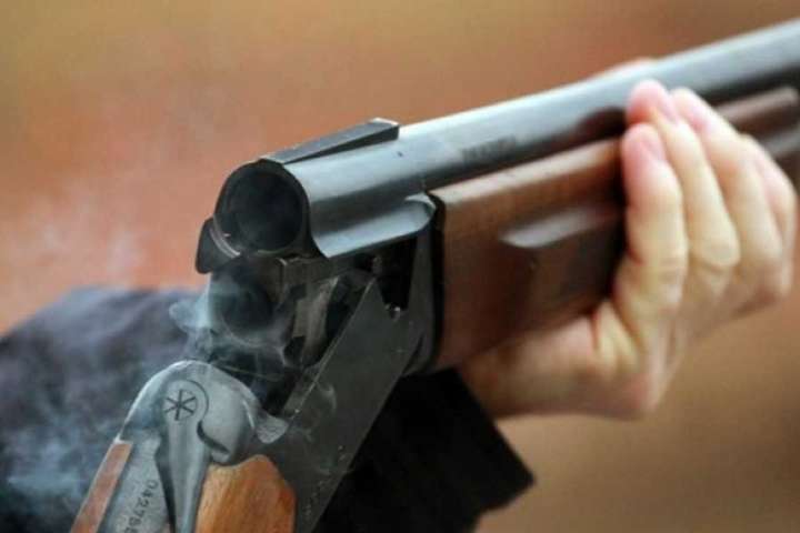 У Львові 16-річний хлопець випадково вистрілив з батькової рушниці в товариша