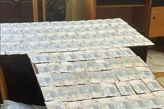 На Стрийщині спіймали посадовців, які незаконно здавали держмайно стратегічного значення