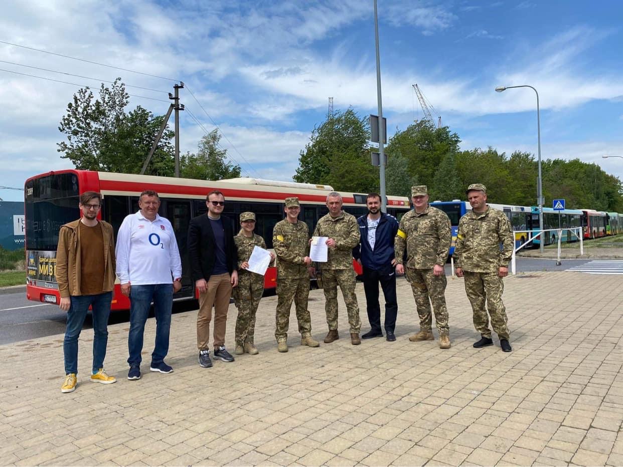 Львів передав військовим ще 6 польських автобусів