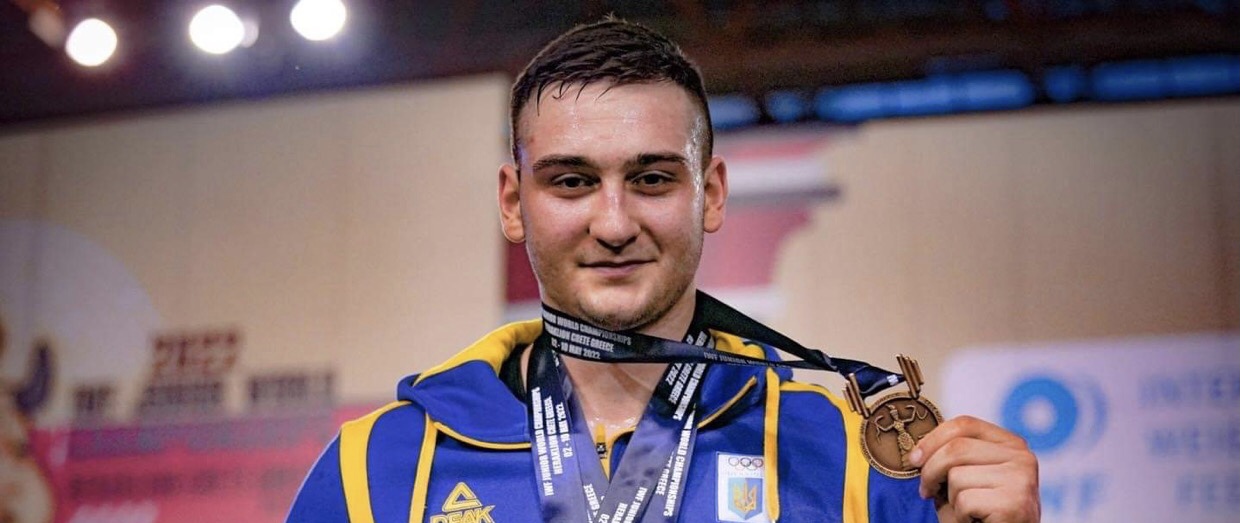 Жидачівський важкоатлет переміг на чемпіонаті світу з трьома золотими медалями