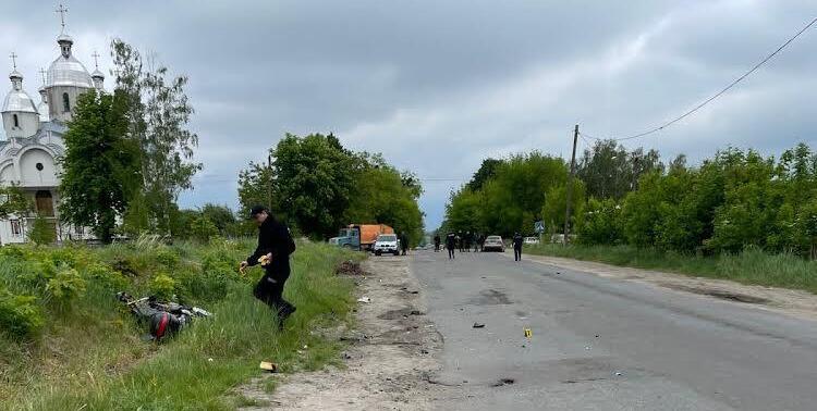 У Новому Роздолі п’яний водій спричинив аварію, у якій загинув 54-літній мотоцикліст