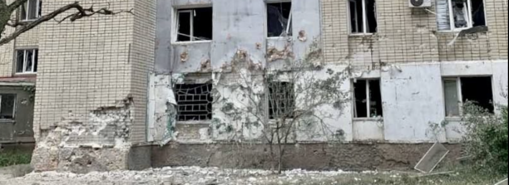 Окупанти знову обстріляли житловий квартал Миколаєва: щонайменше один загиблий