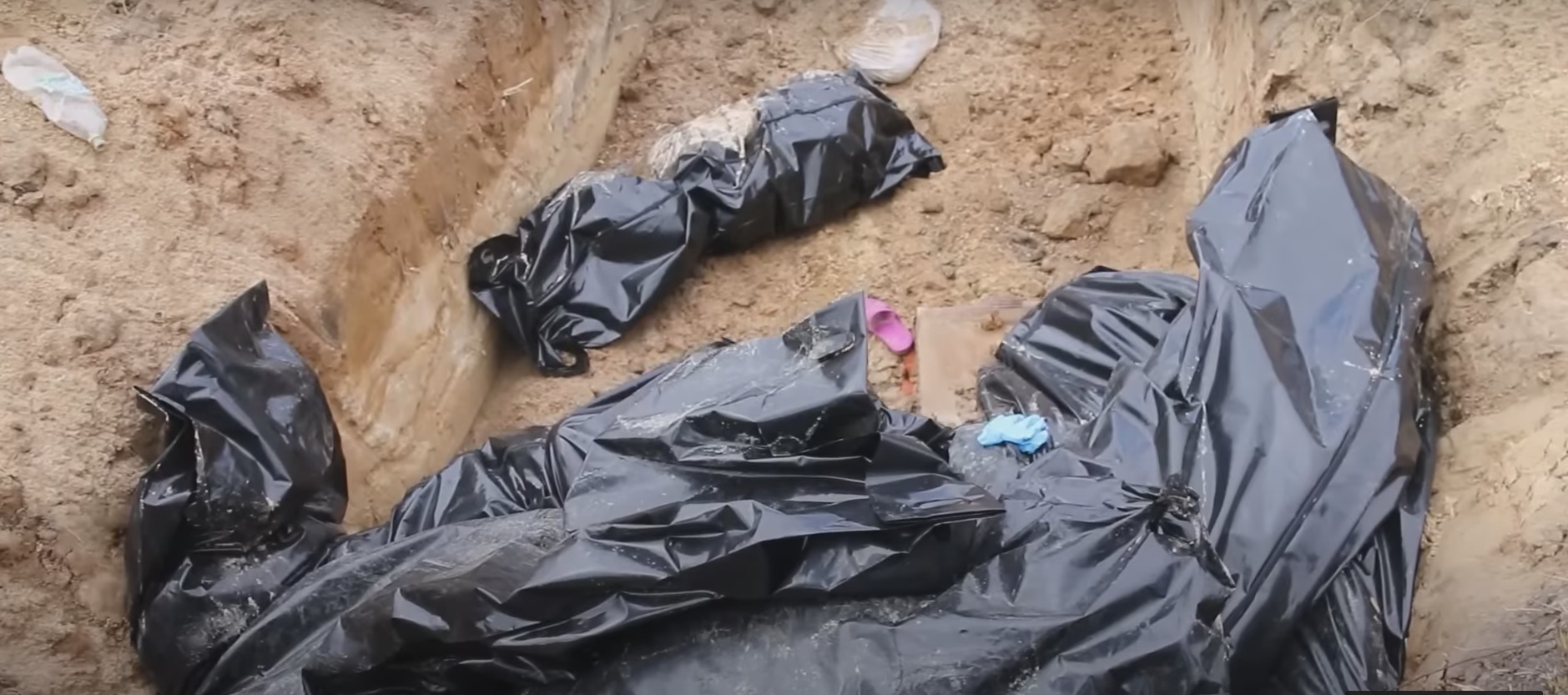 Під Києвом виявили тіла ще чотирьох закатованих окупантами людей