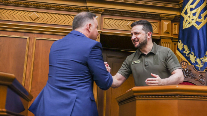 Володимир Зеленський присвоїв польському Жешуву почесну відзнаку «Місто-рятівник»