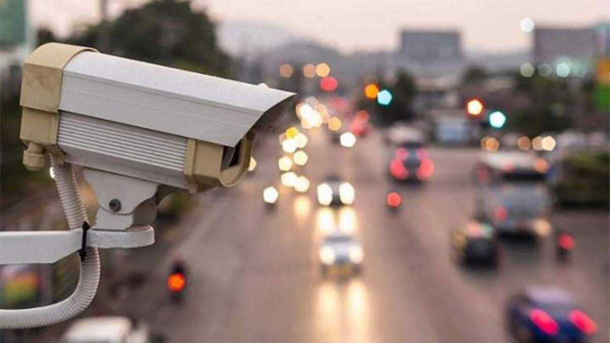 Не гнати: від завтра на дороги України повертаються камери фіксації порушень ПДР