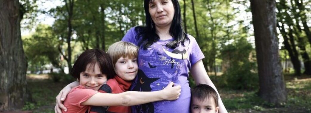 Сина назву Віктором на честь перемоги України: історія вагітної багатодітної переселенки