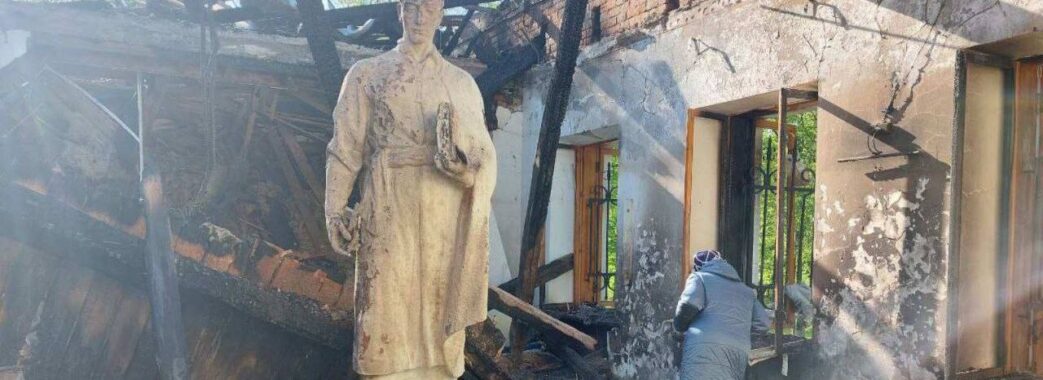 Окупанти знищили будівлю музею Сковороди на Харківщині: експонати не постраждали