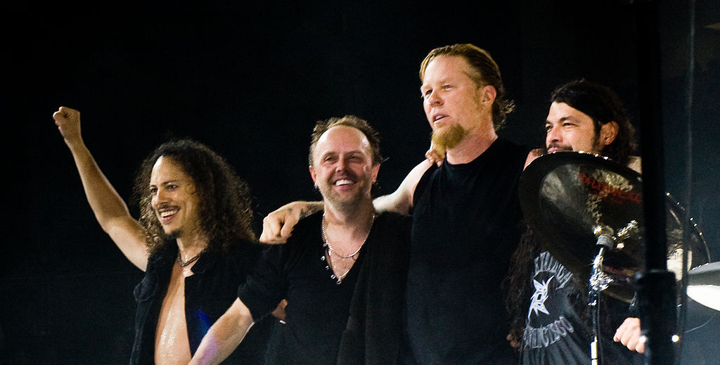 Гурт Metallica зібрав $1 мільйон для допомоги українцям