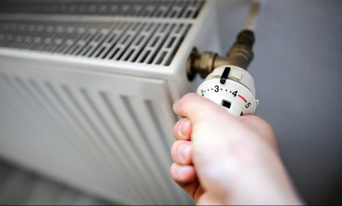 Тарифи не підніматимемо, але треба вчитися економити, – Голова Мінрегіону про опалювальний сезон