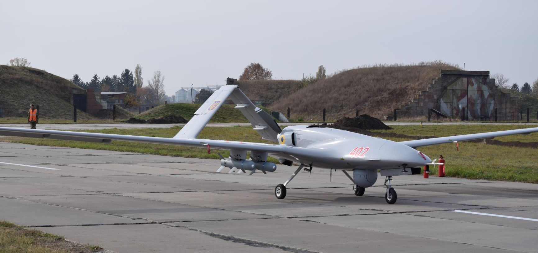 Українці за добу зібрали кошти на два байрактари для захисників