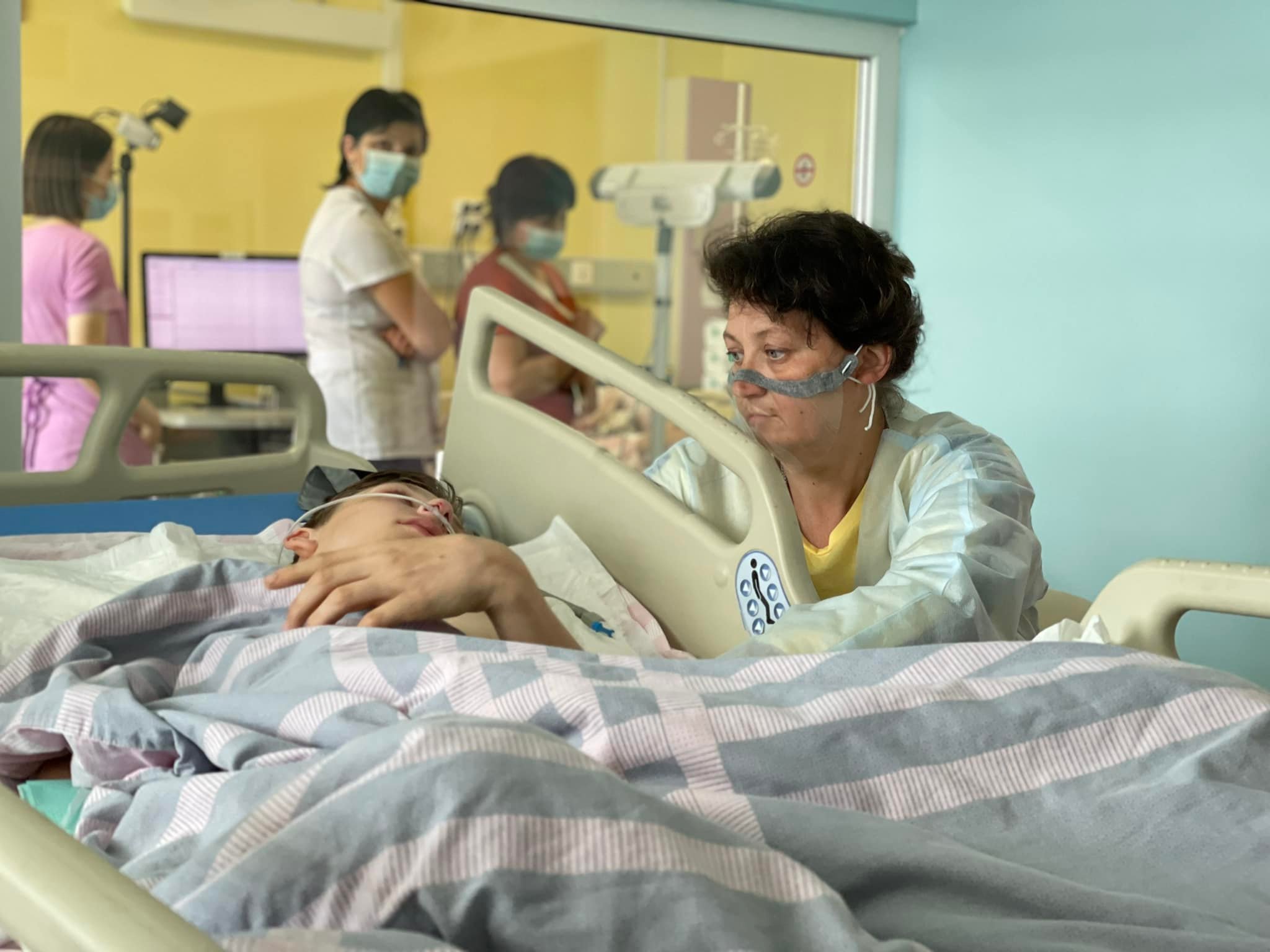 У Львові медики врятували хлопчика, якому уламок снаряду потрапив у легеню