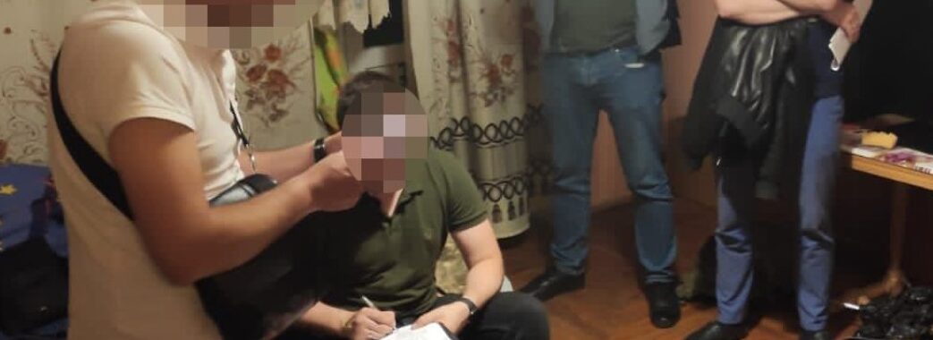 На Яворівщині чоловік розповсюджував наркотики: йому загрожує до 10 років ув’язнення