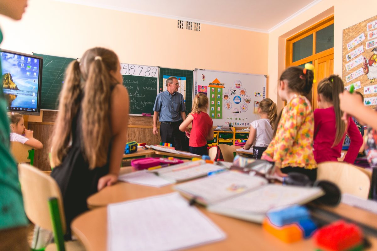З першого вересня деякі школи змушені будуть навчатись по змінах, – МОН