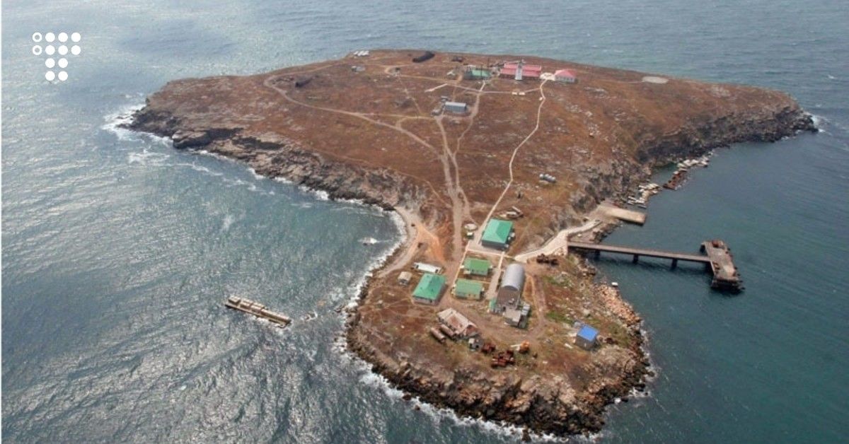 ЗСУ підтвердили удар по Зміїному, у росіян значні втрати