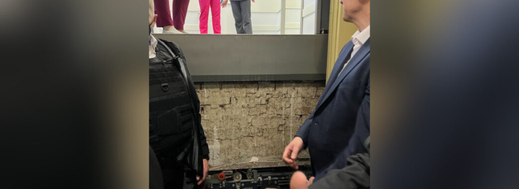 Німецький міністр застряг в ліфті української лікарні
