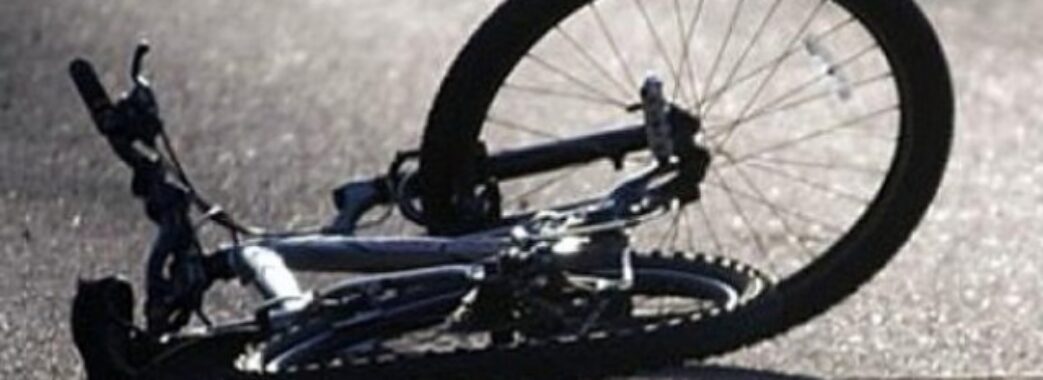 В Стрию водій Мерседеса збив 83-літнього велосипедиста