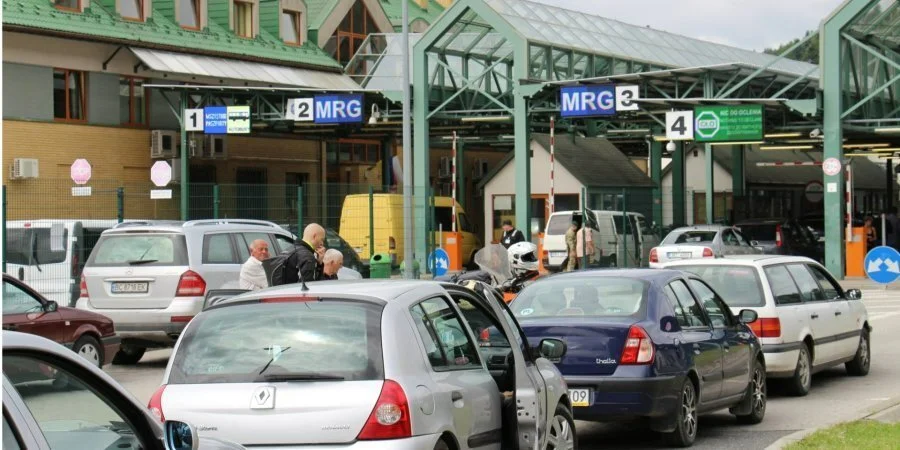 Розмитнити авто скоро можна буде у Дії