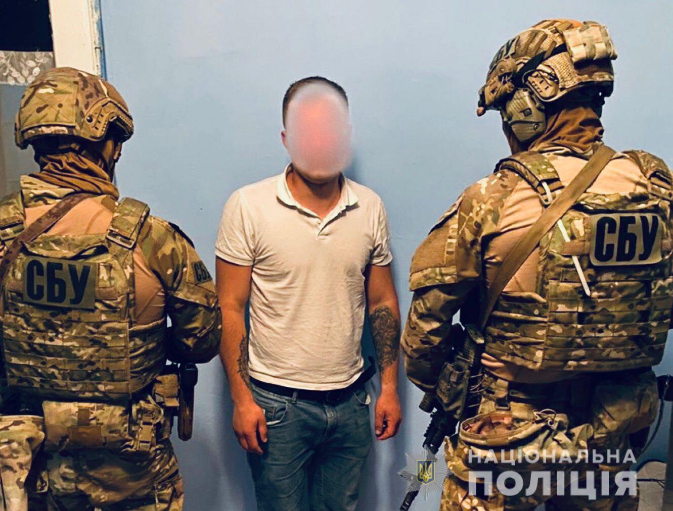 На Львівщині керівник візової агенції зі спільником переправляли ухилянтів за кордон