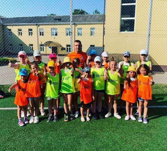 Тренер з Попасної навчатиме бродівських школярок футболу унікальним методом