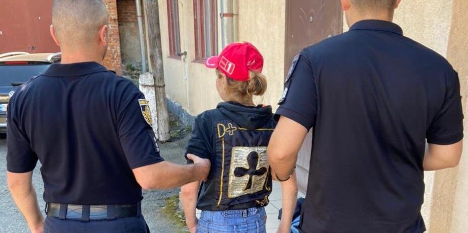 У Стрию жінка вдарила ножем свою маму: їй загрожує до восьми років ув’язнення