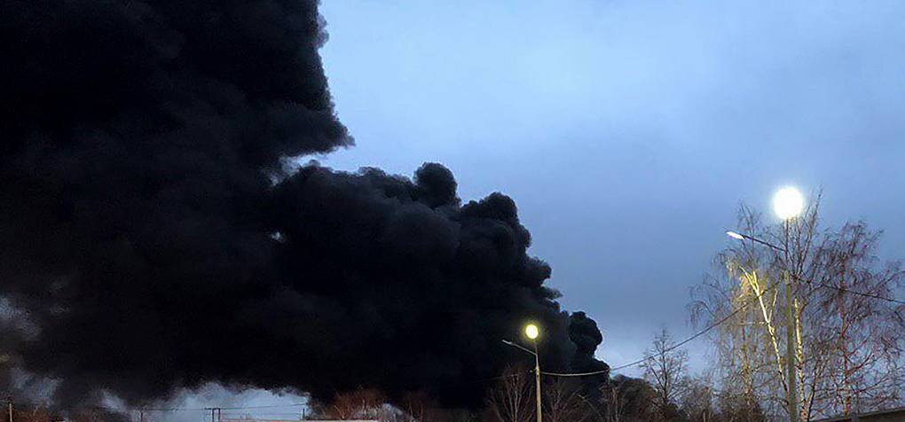 Поблизу Мелітополя палає склад ворожої військової техніки