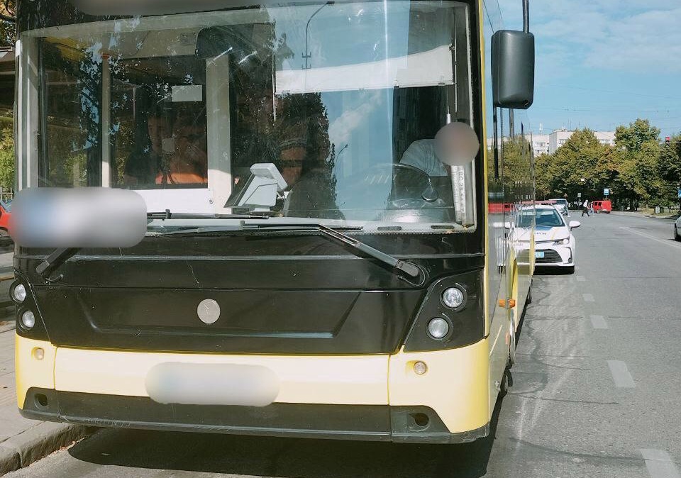 У Львові водій автобуса їздив без прав, йому виписали штраф понад 20 тис грн
