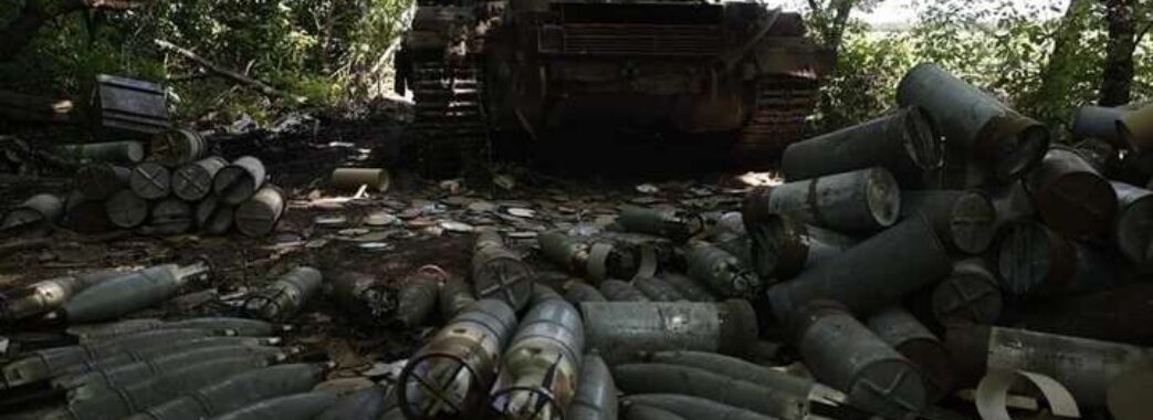Втрати ворога: за добу мінус 100 окупантів та 4 ворожі танки